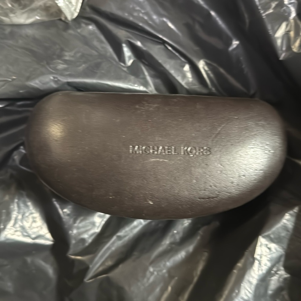 Michael Kors sunglass case